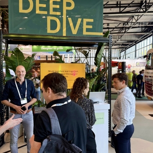 Deep Dive stage