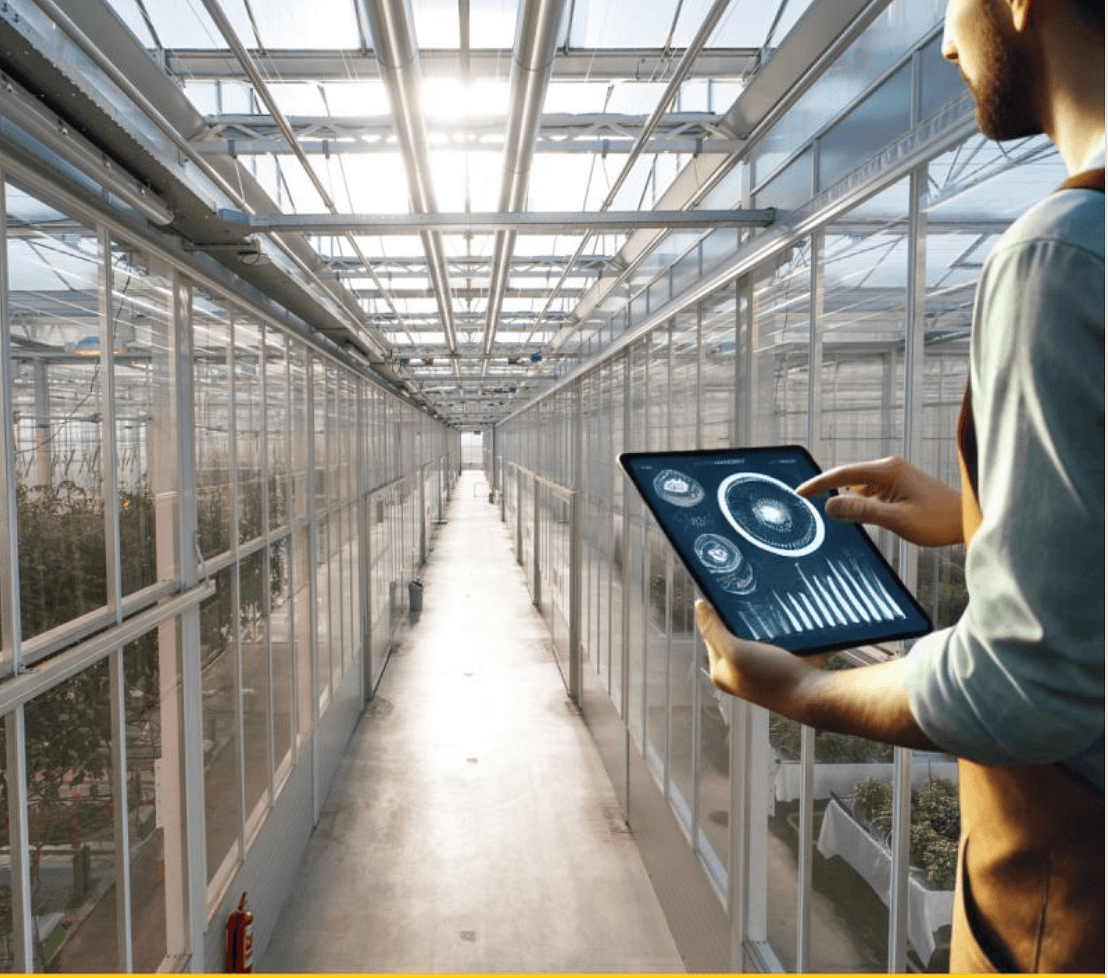 Teler met Ipad in kas